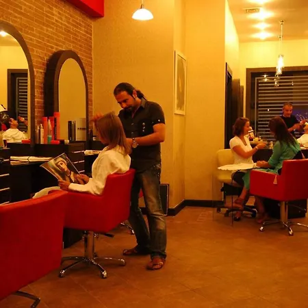 Goldcity فندق كارغيجاكْ