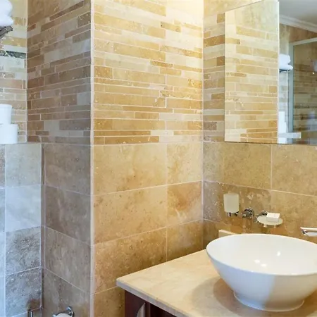 Hotel Goldcity *