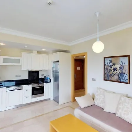فندق Goldcity *