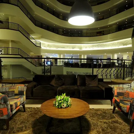 Goldcity فندق *