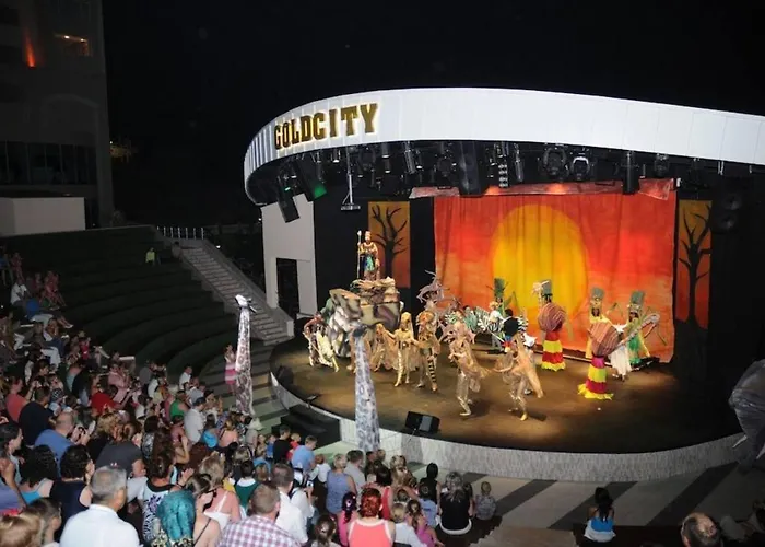 Goldcity מלון
