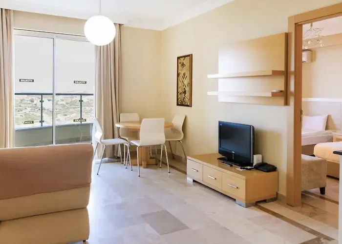 Goldcity מלון קרגיג'ק